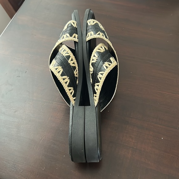 Lottini Made in Italy Leather Black Beige CrissCross Rafia Trim Leather Sandals - Picture 12 of 17